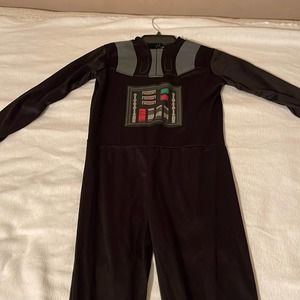 Brand new STAR WAR Halloween costume.